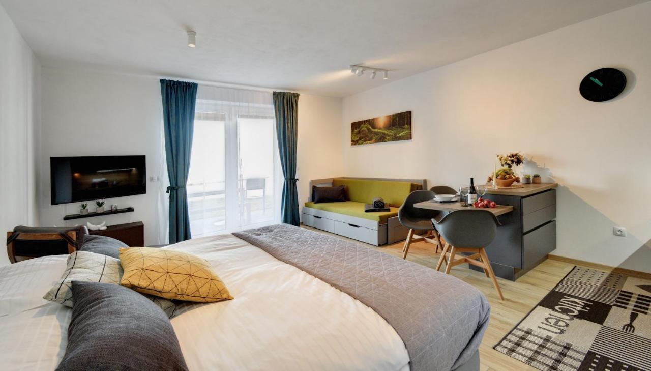 Apartmán Lipno - Dvě Zátoky Frymburk Exterior foto